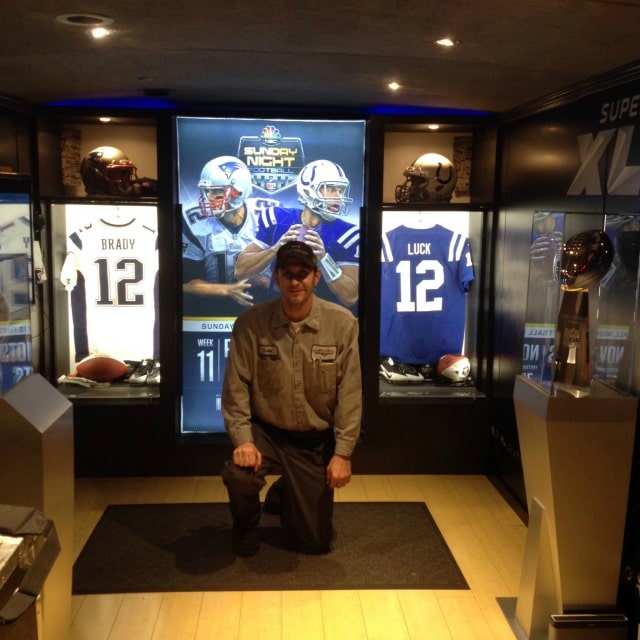 Truck-Service-GabeHoover-SNF-Lombardi-Trophy-640w